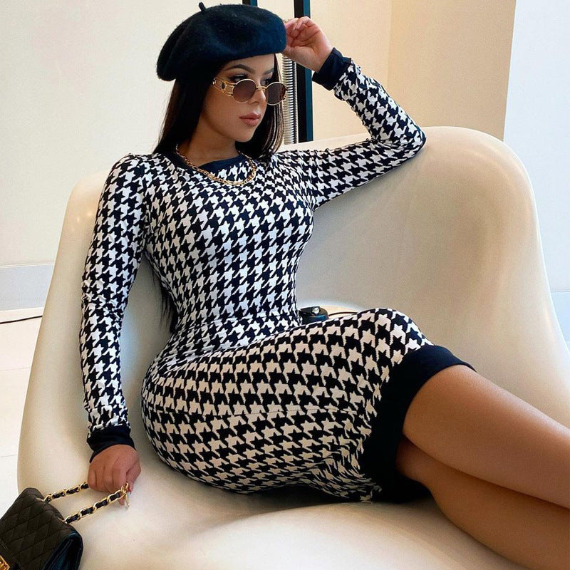 Long-sleeved Round-neck Back Cut-out Dress