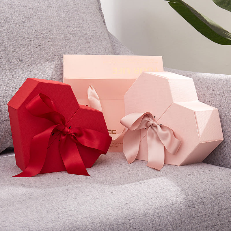 Wedding Bridesmaid Girl Heart-shaped Love Gift Box