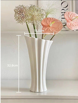 Simple Modern Black And White Geometric Ceramic Vase Ornaments