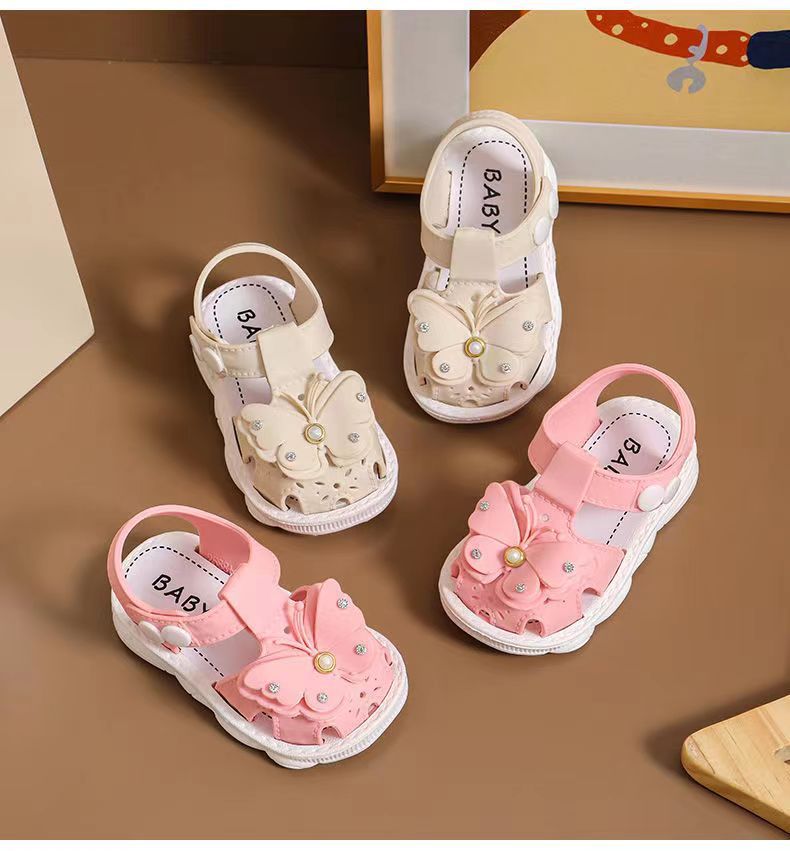 Girls' Sandals 2023 Summer New Children's Non-slip Soft Sole Infant Little Girl Baby Princess Beach Shoes