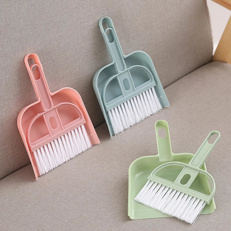 Mini Keyboard Cleaning Brush Set — Anti-Static Dust Sweeper for Laptop, Desk & Office